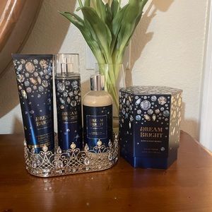 New Women’s Dream Bright With Gold Crown Vanity